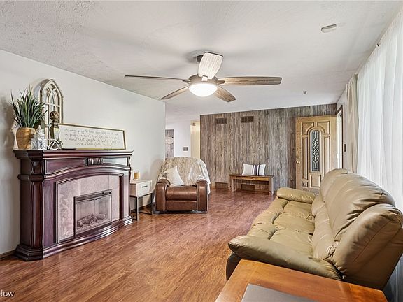 5th image of 1964 Woodley Blvd