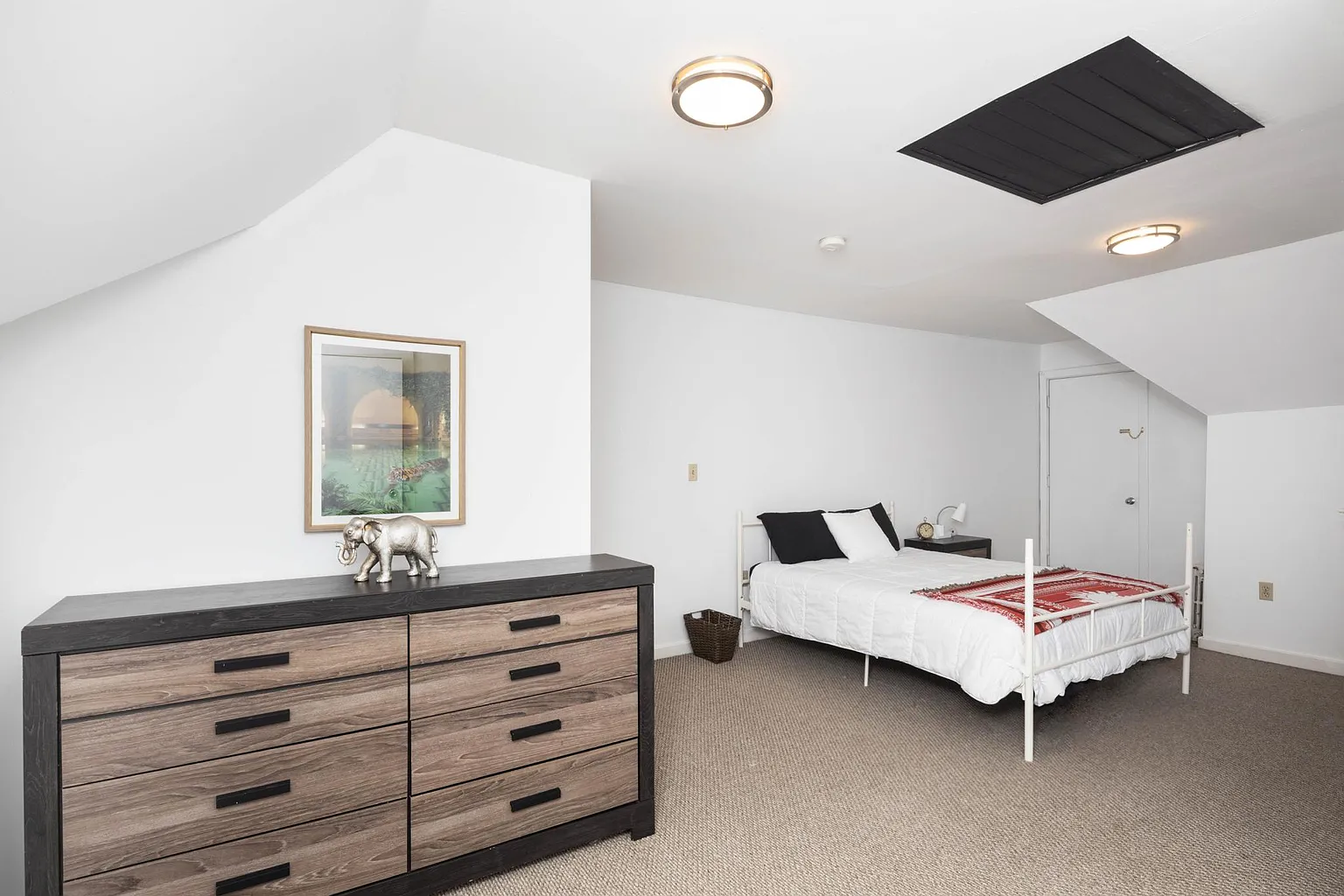 41 Maplewood Ave APT 4 photo 1