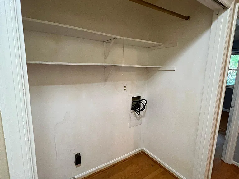 813 Plentywood Ct — Photo 14