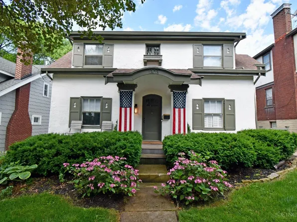 1303 Paxton Ave, Cincinnati, OH 45208