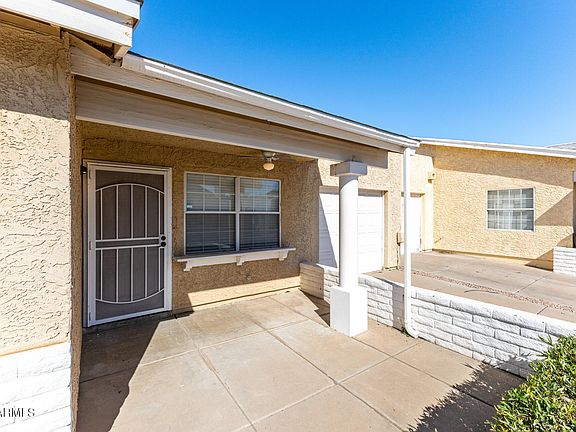 2nd image of 2929 E Broadway Rd Unit 67