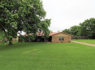2859 Trey Cir, Athens, TX 75752