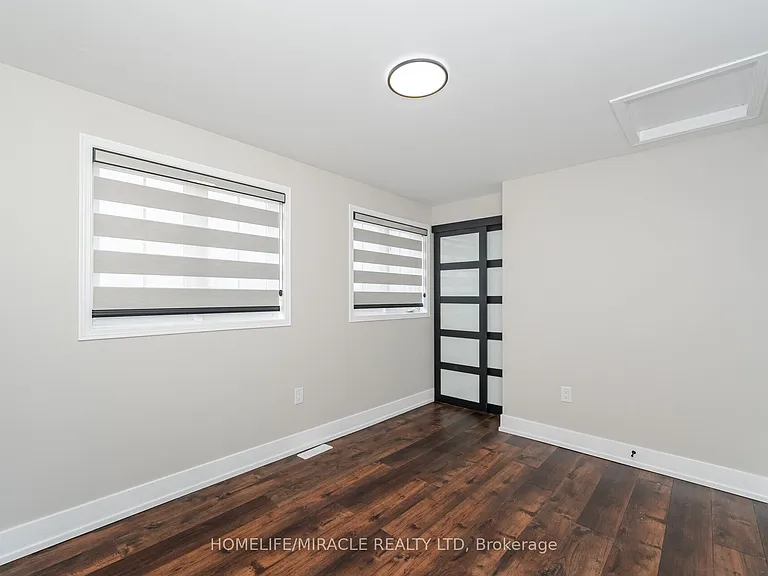 340 Dunsmore Ln — Photo 23