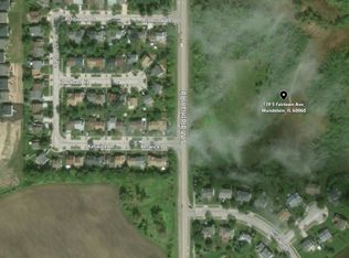 139 S Fairlawn Ave, Mundelein, IL