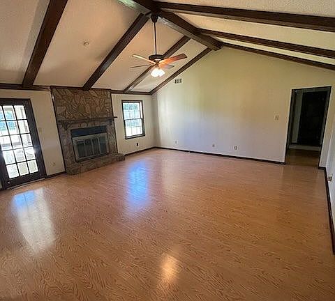 3rd image of 205 Esplanade Dr