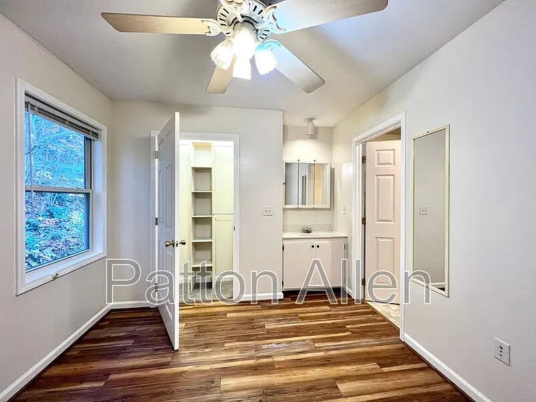 109 Citadel Dr #210 — Photo 5