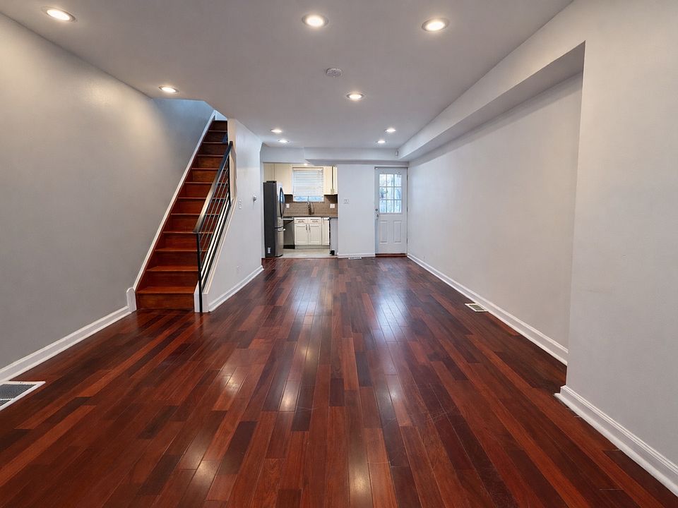 1st image of 2244 Gerritt St
