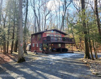 1229 Glenbrook Rd, Bartonsville, PA, 18321