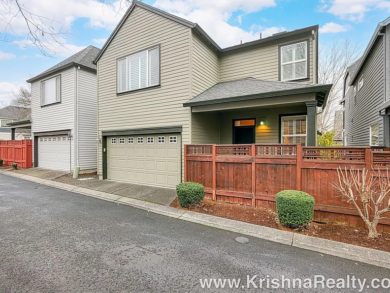 491 NE 63rd Way — Photo 30