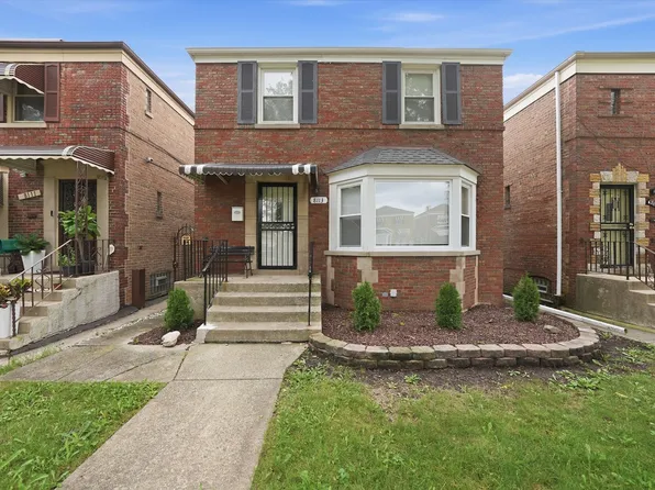 8113 S Campbell Ave, Chicago, IL 60652