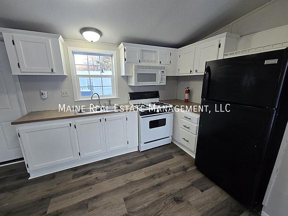 2nd image of 55 Pheasant Hill Trailer Park