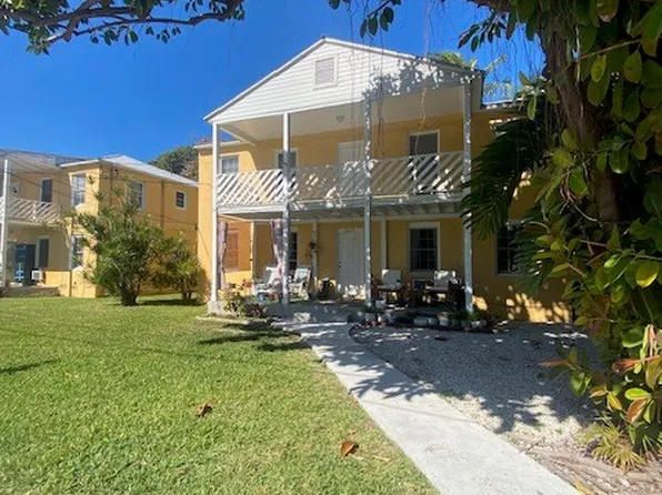 1009 Flagler Ave #4, Key West, FL 33040