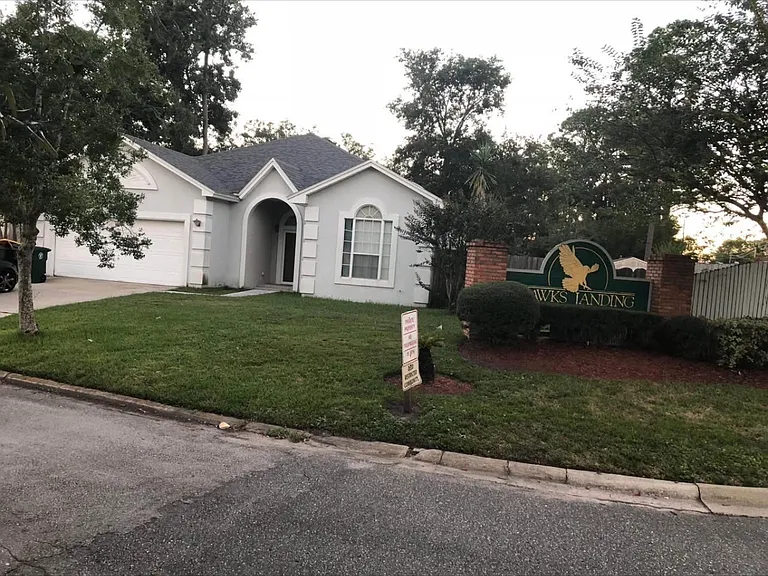 8174 Hawks Landing Dr — Photo 4