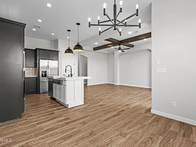 13992 Margaret Ponce Ave — Photo 25