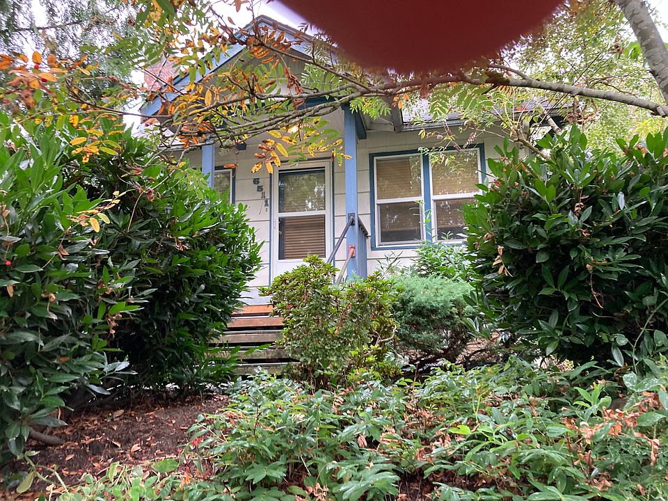 1st image of 6511 21st Ave NE #C