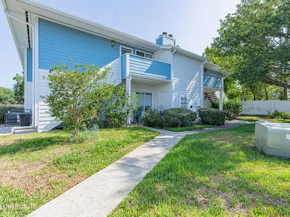 791 Assisi Ln APT 704, Jacksonville, FL 32233