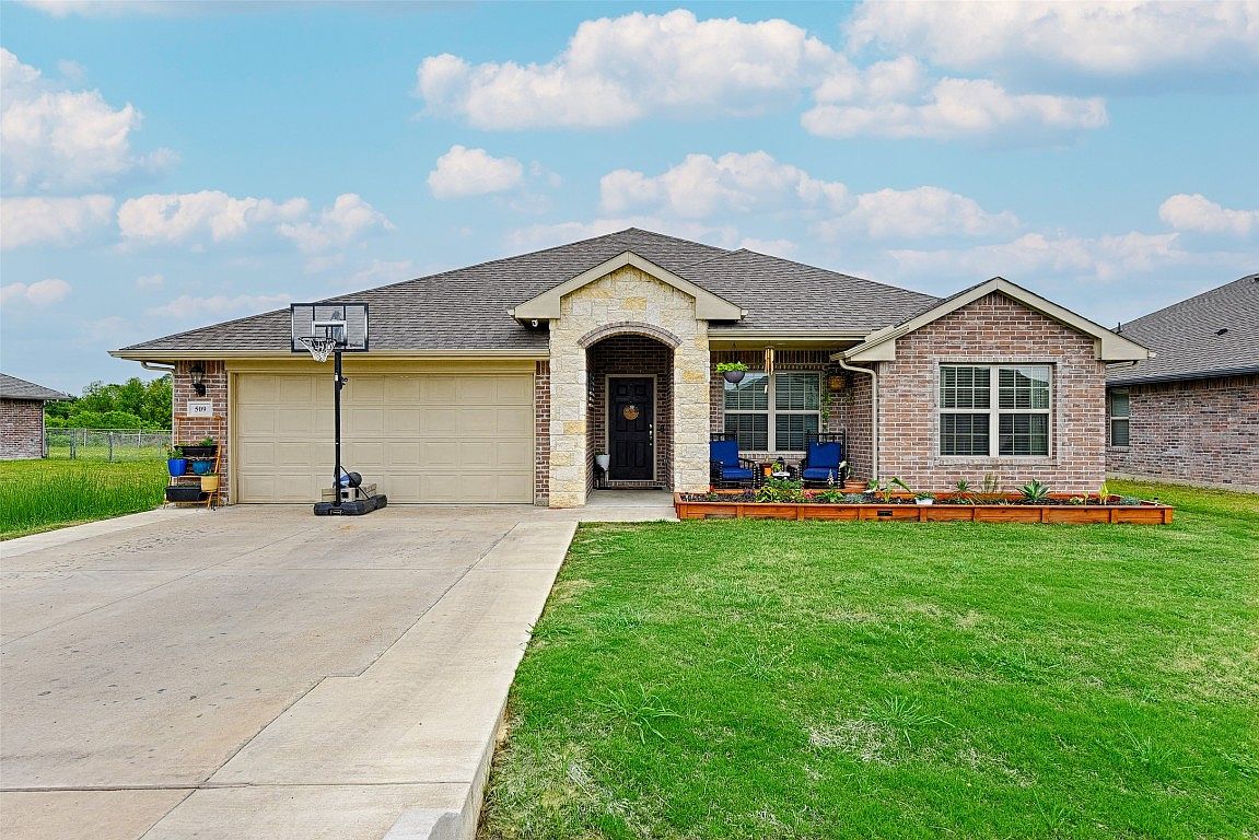 509 Cottage Row, Mabank, TX 75147 Zillow