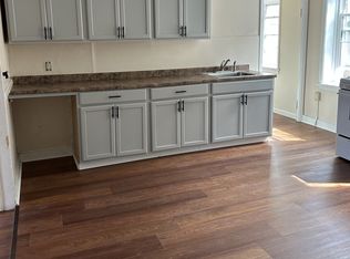 507 Washington St APT 1, Troy, NY 12180