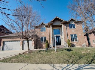 103 Aprina Ct, Bloomingdale, IL 60108
