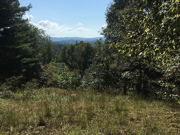 3rd image of 0 Summit Ln