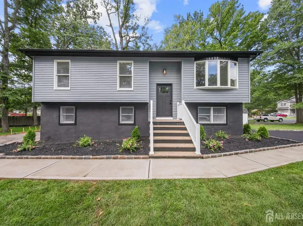 1834 Holly Rd, North Brunswick, NJ 08902