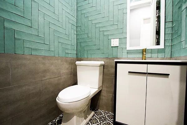 Rented by TheRealEstateCompany.com LLC | media 20