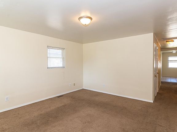 5th image of 1807 N Berwick Ave
