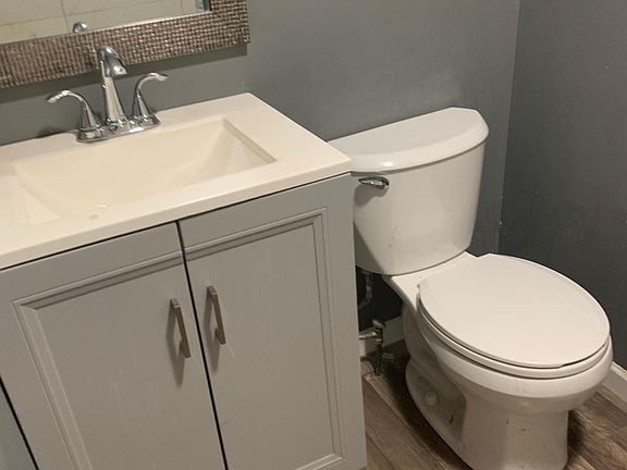 5th image of 108 Grote St #1