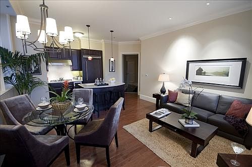 4th image of 690 Market St Unit 1400