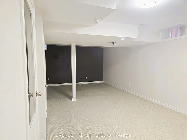 7285 Gagliano Dr — Photo 39