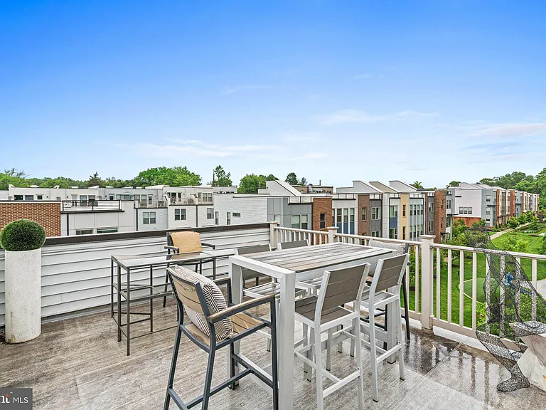 5120 Longstone Way — Photo 41