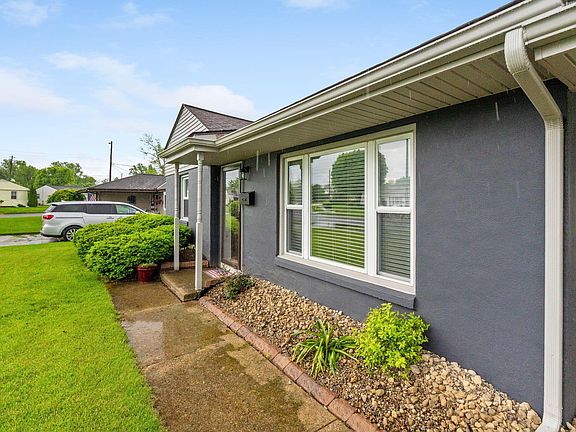 4th image of 259 Merriman Dr