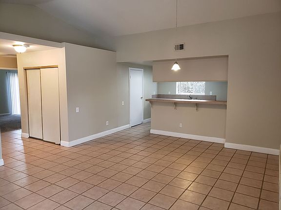 5th image of 1310 Len Way