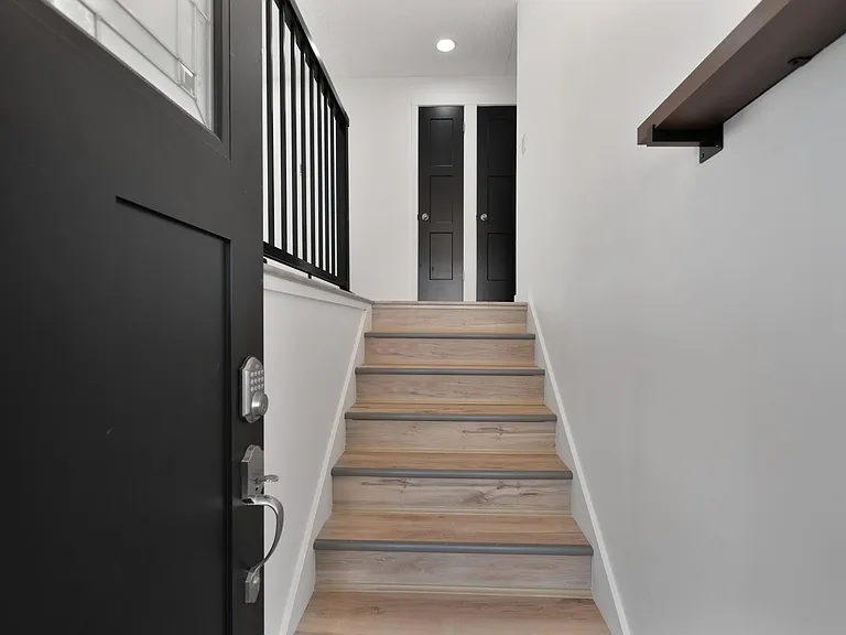 13416 E 26th Ave — Photo 1