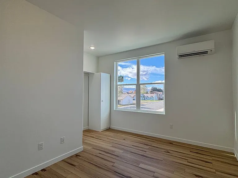 404 E Windsor Ct #2 — Photo 12