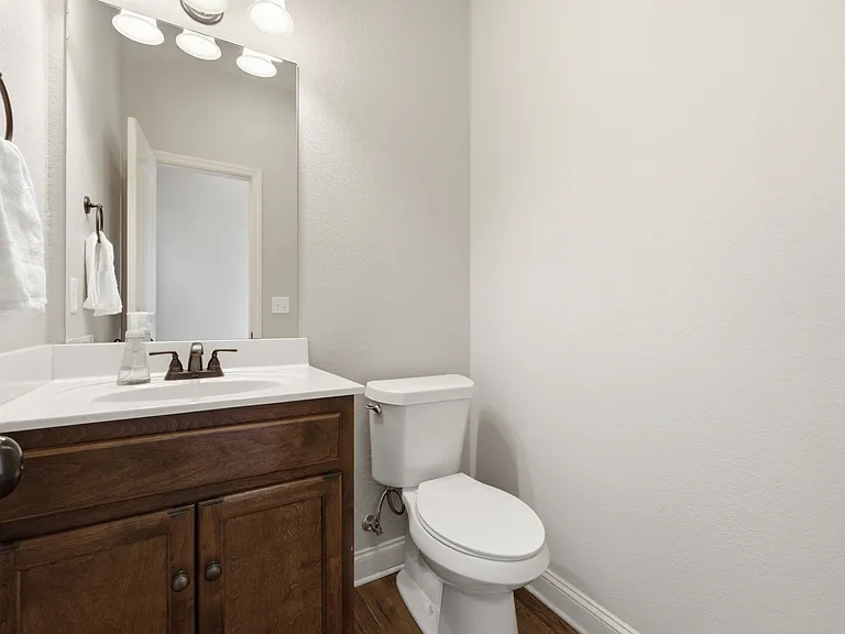 723 Windrush Loop — Photo 17