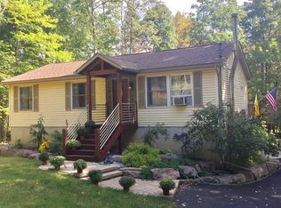 228 Footprint Rd, East Stroudsburg, PA 18302