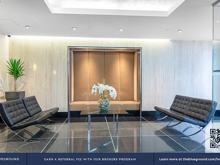 311 W 50th St #6D — Photo 13