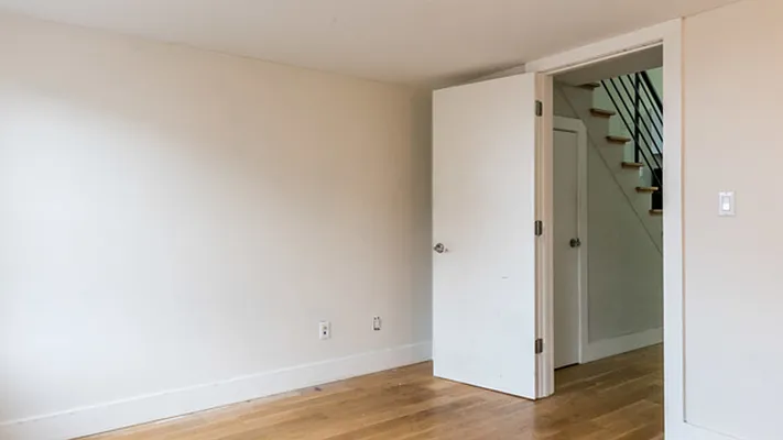 Rented by Nooklyn NYC LLC | media 17