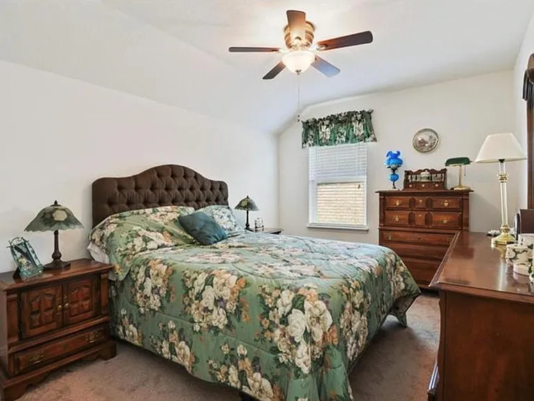 Bed Room 4 in 2nd floor