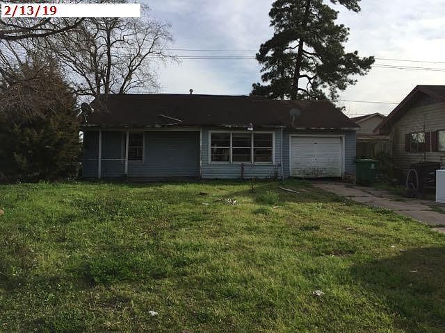 1st image of 12620 Adelia Ct