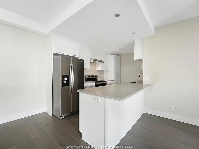 2550 Sandwich West Pkwy #310 — Photo 8