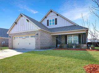 524 Lago Ct, Lagrange, GA 30241