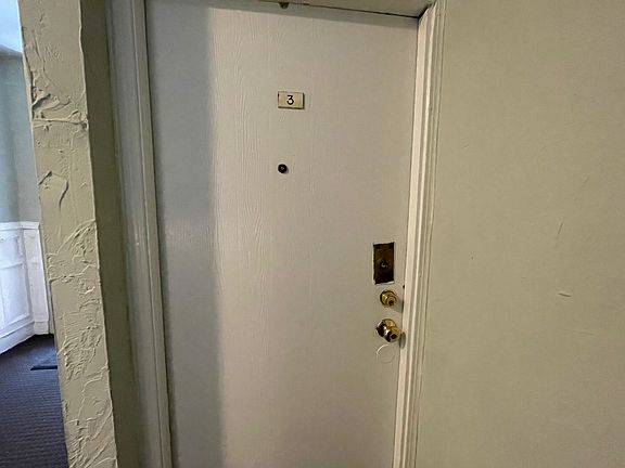 3rd image of 888 Huntington Ave APT 3