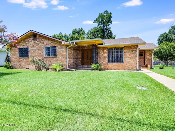 208 W Church St, Opelousas, LA 70570