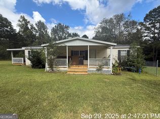 14 Oak Valley Dr, Forsyth, GA
