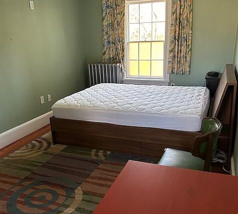 Bedroom #1