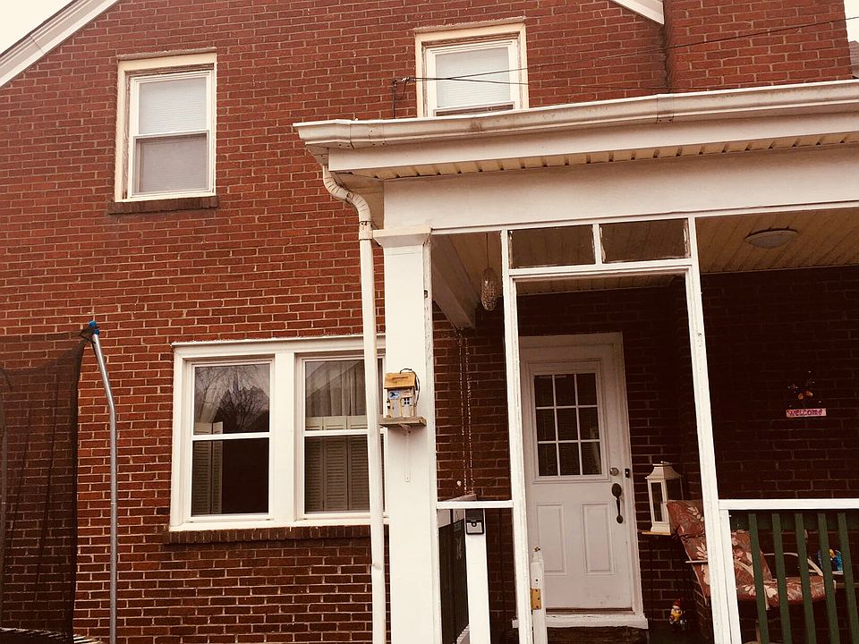 2nd image of 1315 Holland Rd