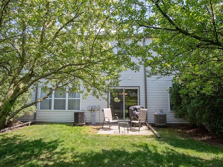 2947 Caldwell Ln — Photo 28