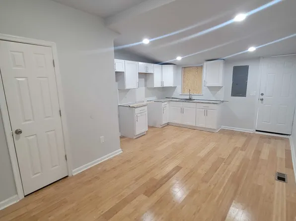 428 S Stricker St, Baltimore, MD 21223